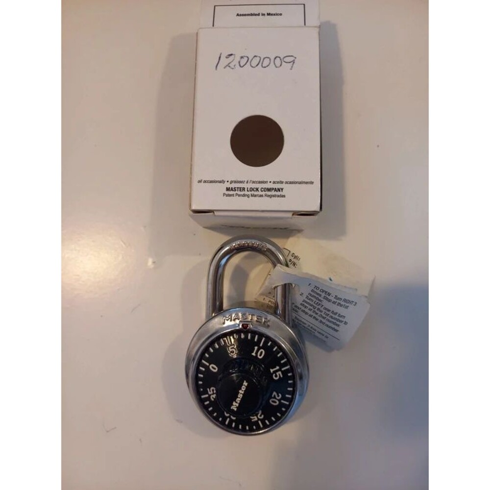 Combination Padlock with Master Key Control